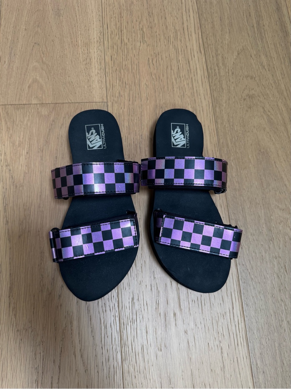 Vans Women’s Sz 7.5 Metallic Purple & Black Checkerboard Slide Sandals